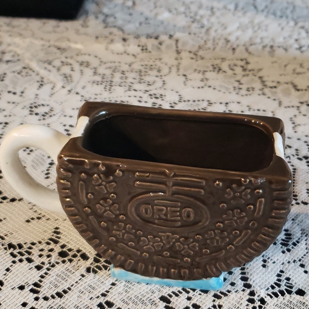 Oreo Cookie Mug.